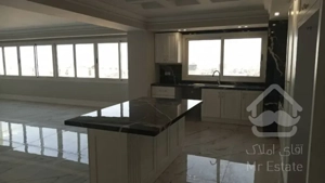 فروش آپارتمان ۲۱۰ متر ،سه خواب پاسداران