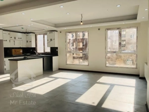 فروش آپارتمان ۱۱۰متری تاپ لوکیشن زیر قیمت منطقه