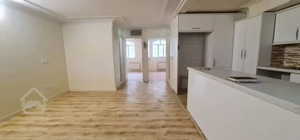 فروش آپارتمان ۵۸متری بازسازی شده طبقه اول غرق در نور