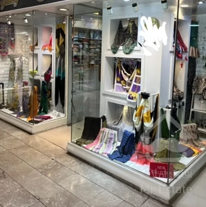 فروش مغازه چهارباغ بالا