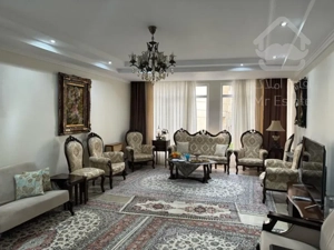 فروش آپارتمان ۹۵متری تاپ لوکیشن غرق در نور