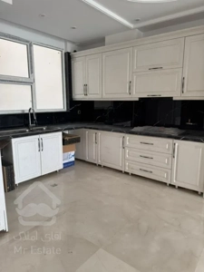 فروش آپارتمان ۶۲متری تاپ لوکیشن زیر قیمت منطقه