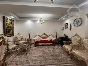 فروش آپارتمان ۷۱متری خوش نقشه زیر قیمت منطقه