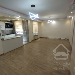 فروش آپارتمان ۸۰متری نوسازی شده بدون ضعف زیر قیمت منطقه