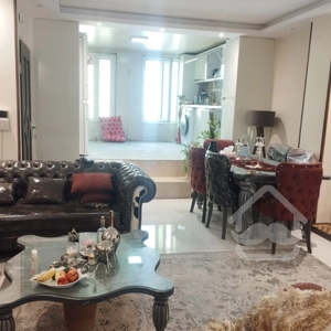 فروش آپارتمان ۶۸ متری بازسازی شده غرق در نور