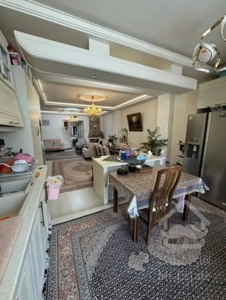 فروش آپارتمان ۸۵متری تاپ لوکیشن زیر قیمت منطقه