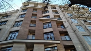 خرید آپارتمان ۱۰۳ متری در فرمانیه مهماندوست تاپ لوکیشن