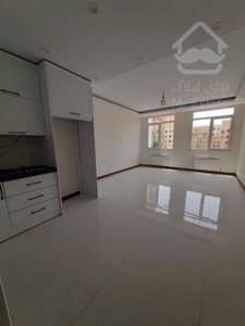 فروش اپارتمان ۶۱پتر ۲خواب خطی رو به آفتاب بصارتی