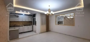 ۴۴متری در سی متری جی