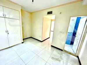 ۴۳متری نقلی