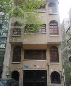 فروش آپارتمان ۲۶۷ متری ۵ نیم طبقه  همکف در ونک