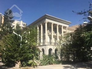 فروش عمارت 4000 متری قجری با ظرفیت مرمتگری خاص مدرنیته 3بر نخجوان از نیاوران طهران