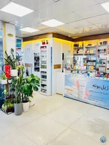 اجاره داروخانه 120m فعال تاپ لوکیشن منطقه قلهک براصلی شریعتی