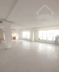 نیاوران مرجان 173 متر آکواریوم نور