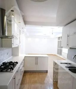 ازگل ۹۰ متر ۲ خواب