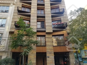 127 متر لوکیشن تاپ دروس