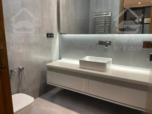 ١٦٠ متر نوساز بلوار دادمان