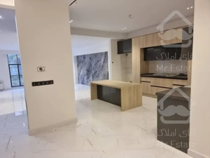 پاسداران 175 متر خوش نقشه