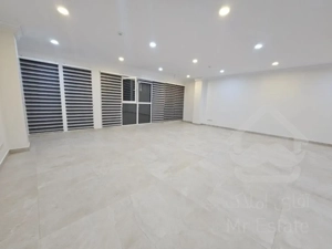 300متر سعادت آباد*سند اداری*۳نبش*براصلی*فلت