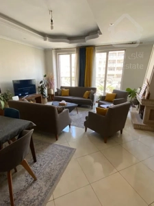 ۲خواب فول ۸۰متر دیزاسن شده لاکچری