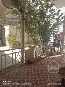 حیاط مسکونی ۲۰۰ متری در ۲۴ متری