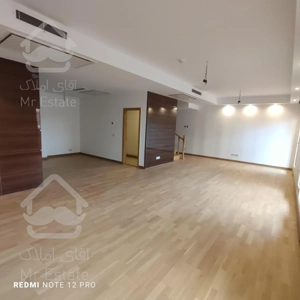 ۲۱۲متر ۳خواب تاپ لوکیشن