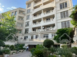 240 متر در فرعی ترین لوکیشن دروس