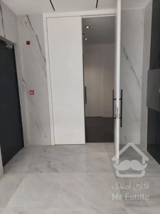 خرید اپارتمان ۲۱۰ متری