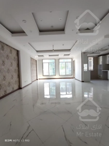 سعادت آباد 98متر 2خواب غرق در نور