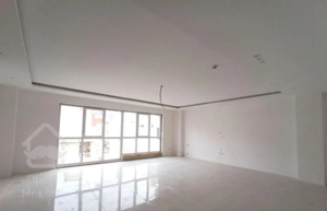 ۱۴۰ متری در قلب استرآبادی /کلید نخورده/غرق در نور