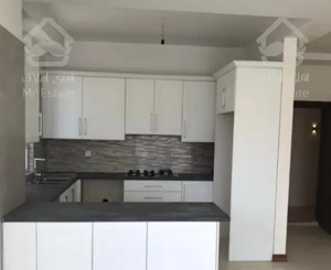 ۶۰متر نوساز/ عمارت ۵ ستاره مهندس روحی/ فردوس