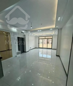 ۱۱۷ متر / غرق نور / شیک و لاکچری / طرشت