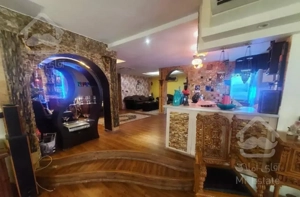 لوکیشن  با ویو180درجه