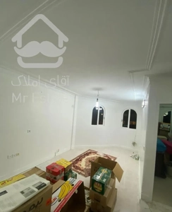 آپارتمان۵۰متری/با پارکینگ/نقاشی شده/سالن پرده خور
