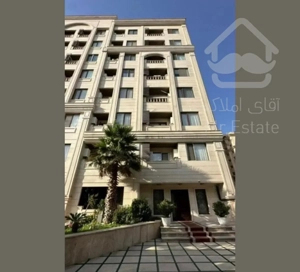 .ه ر وی/۱۶۰متر/سه خواب/آفتابگیر