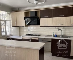 آپارتمان ۹۷ متری تک واحدی علامه جنوبی