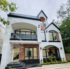 نما انگلیسی مینیمال روف واستخردار سنددار