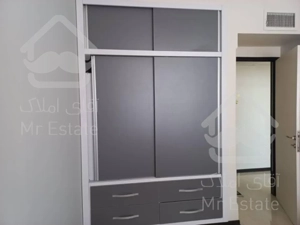 100متر دو خواب تراس بدون مشرف