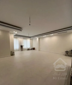 ۲۴۰ متر الهیه کلید نخورده / ۴ خواب / ۲ پارکینگ