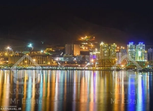 زمین ۷۰۰ متری با سند تک برگ غرب دریاچه