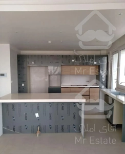 آپارتمان ۱۳۰ متر ۳ خواب