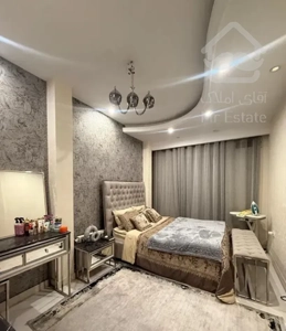 ۱۰۰ متر دو خواب شیک غرق در نور