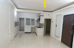 آپارتمان نوساز تمیز نزدیک مترو