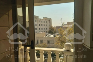 ۱۵۶ متر اندرزگو کلید نخورده