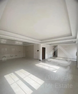 واحد مستقل با پارکینگ ۶ ماشین موقعیت عالی