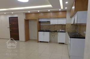 آپارتمان۸۴متری ۲ خواب ، میدان مالا ، معلم