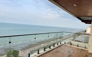 فروش پنت ساحلی در خاص ترین برج آپارتمان