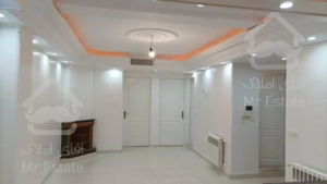 64 متر 2 خواب/روبه آفتاب/بدون مشابه/9ساله/پونک