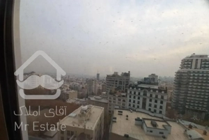 ۲۱۰ متر / دید  شهر / ۲ پارکینگ سندی / فول