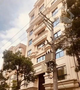 اپارتمان ۱۴۸ متری خوش نقشه/ کرمانی